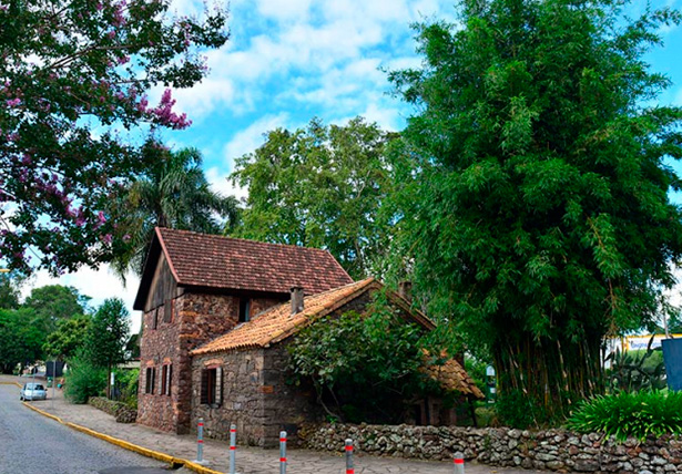  Museu Ambiência Casa de Pedra