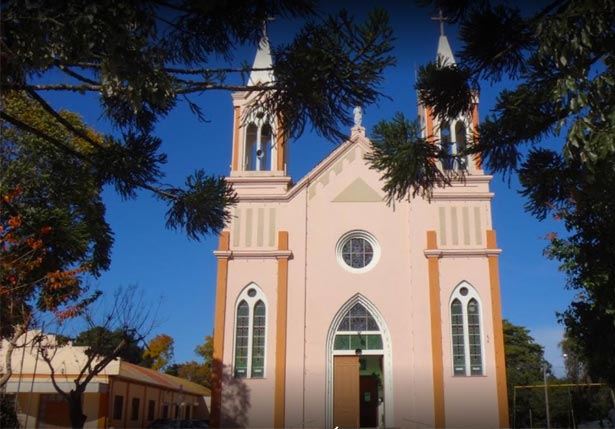 Igreja Nossa Senhora da Saúde - Fazenda Souza