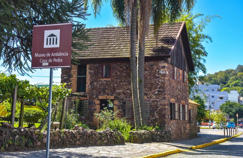 Museu Ambiência Casa de Pedra