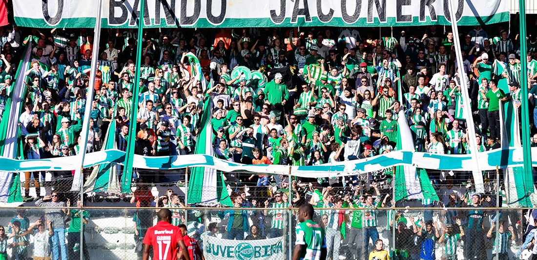 Resultado de imagem para juventude torcida